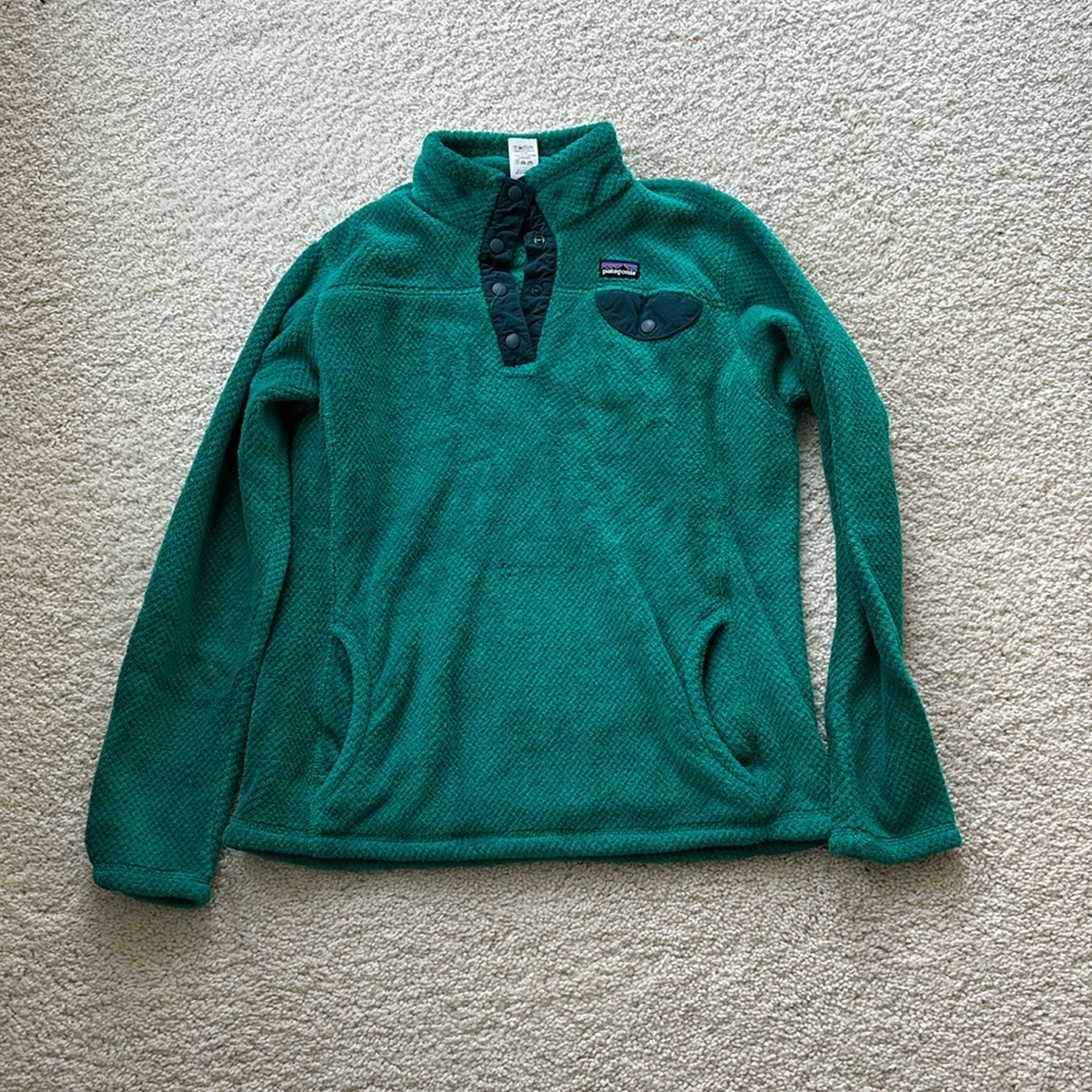 Patagonia sweatshirt